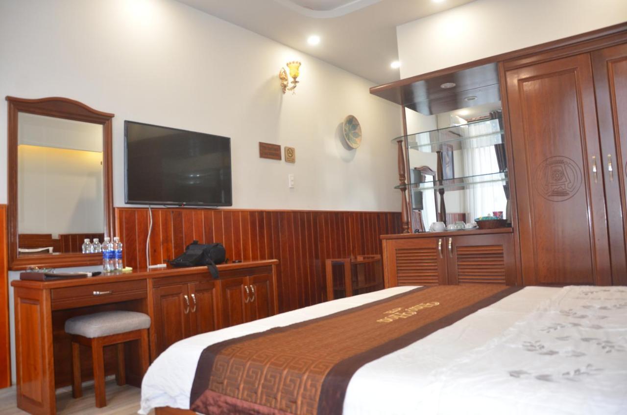 Hào Hoa Hotel Kon Tum  Exterior foto